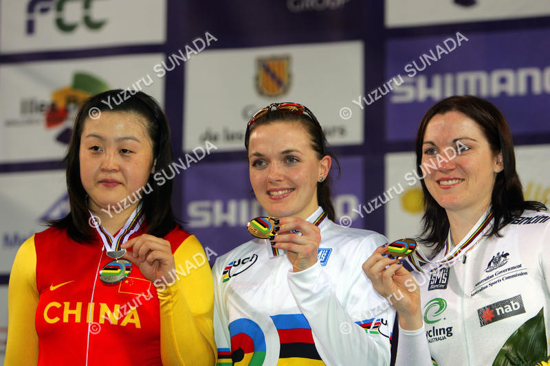 Podium003p.jpg